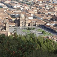 die Plaza von Cusco von oben • <a style="font-size:0.8em;" href="http://www.flickr.com/photos/127204351@N02/15528438087/" target="_blank">View on Flickr</a>