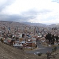 Blick auf einen Teil von La Paz • <a style="font-size:0.8em;" href="http://www.flickr.com/photos/127204351@N02/15711794811/" target="_blank">View on Flickr</a>